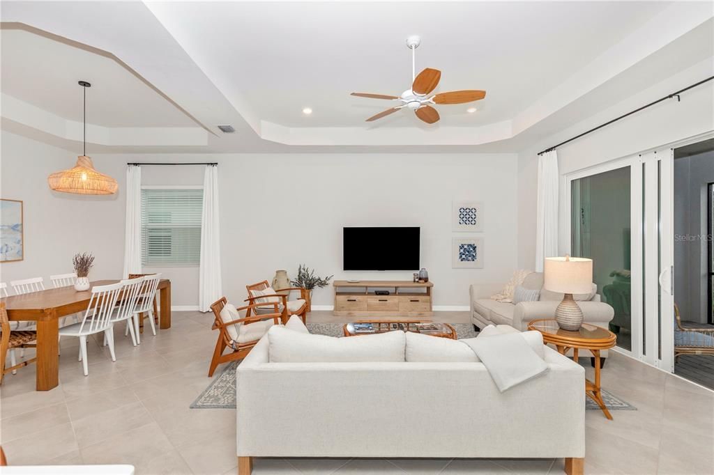 В аренду: $8,000 (3 спален, 3 ванн, 2247 Квадратных фут)