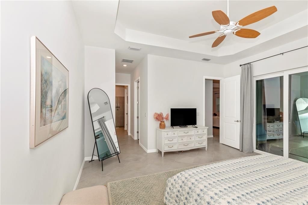 В аренду: $8,000 (3 спален, 3 ванн, 2247 Квадратных фут)