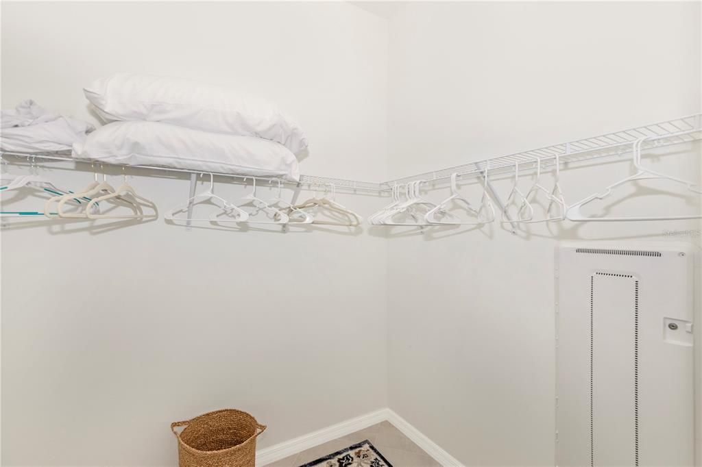 В аренду: $8,000 (3 спален, 3 ванн, 2247 Квадратных фут)