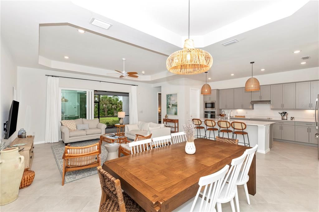 В аренду: $8,000 (3 спален, 3 ванн, 2247 Квадратных фут)