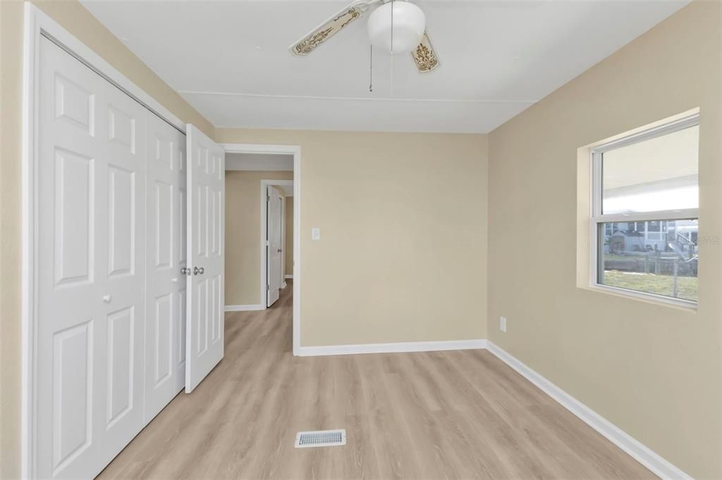 待售: $199,000 (3 贝兹, 2 浴室, 1248 平方英尺)