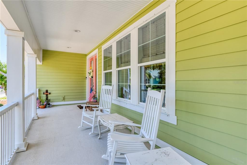 Active With Contract: $669,000 (3 beds, 2 baths, 2070 Square Feet)