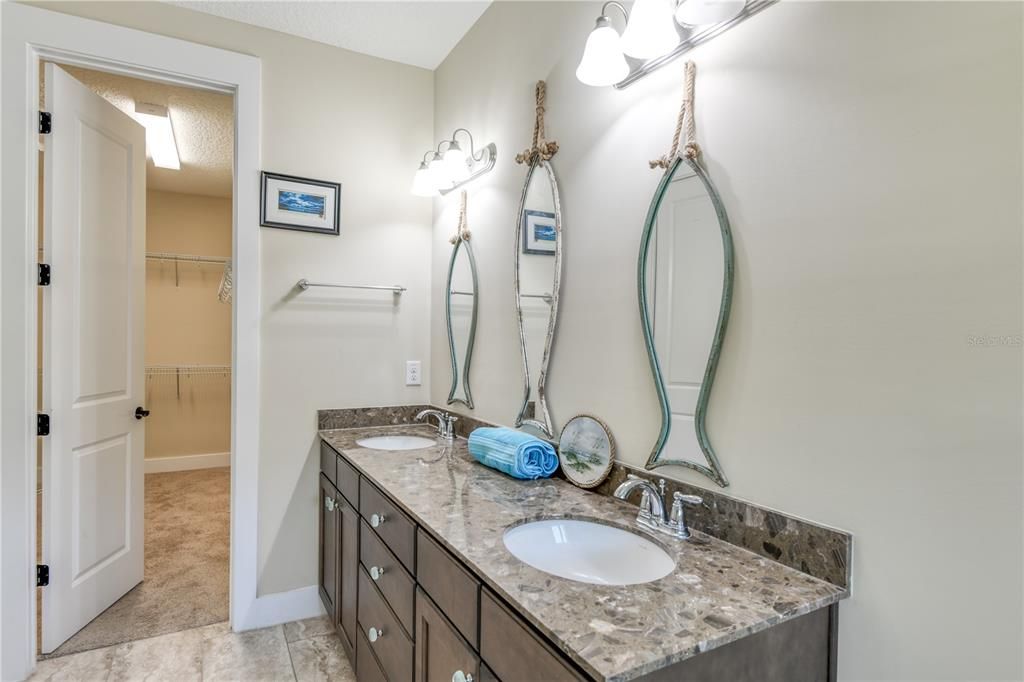 Active With Contract: $669,000 (3 beds, 2 baths, 2070 Square Feet)