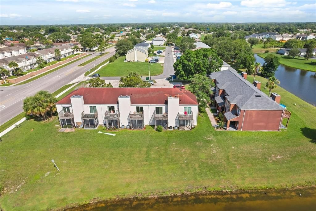 For Sale: $239,900 (2 beds, 2 baths, 1200 Square Feet)