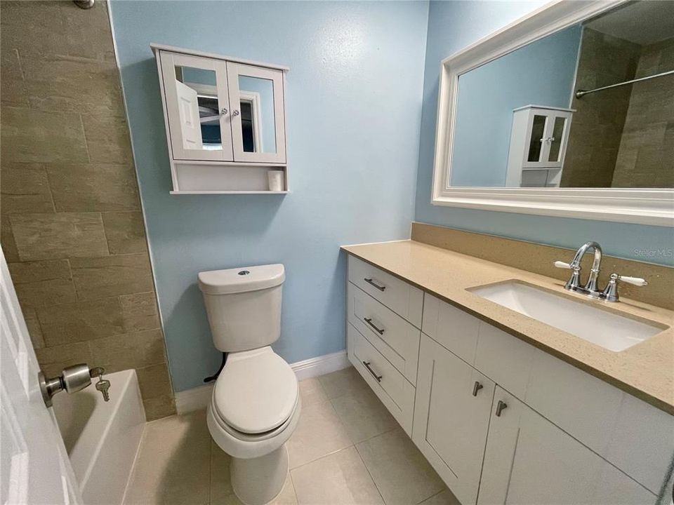 For Sale: $239,900 (2 beds, 2 baths, 1200 Square Feet)