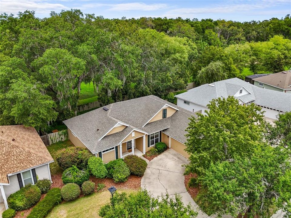 合同活跃: $400,000 (4 贝兹, 2 浴室, 1813 平方英尺)