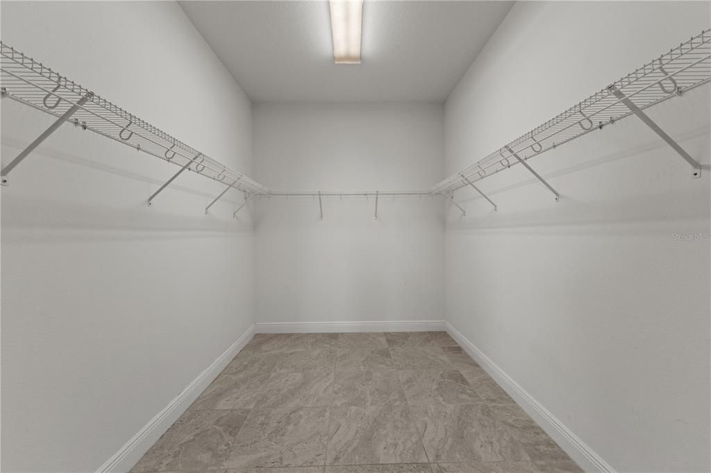 出租: $4,500 (3 贝兹, 3 浴室, 2162 平方英尺)