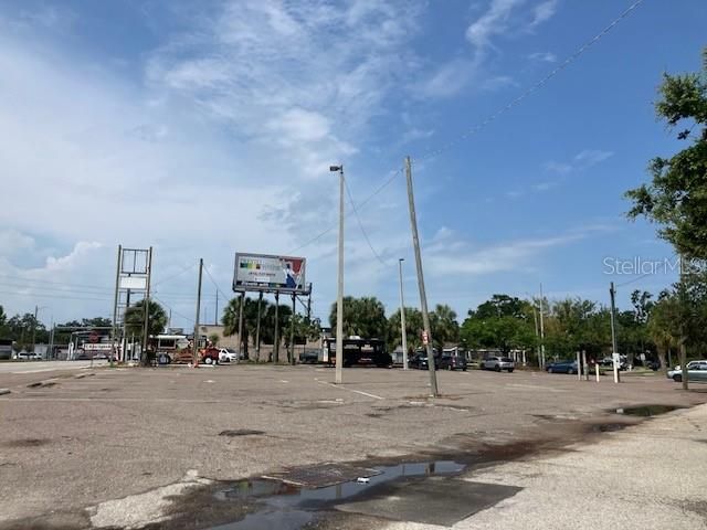 На продажу: $3,500,000 (0 спален, 0 ванн, 2325 Квадратных фут)