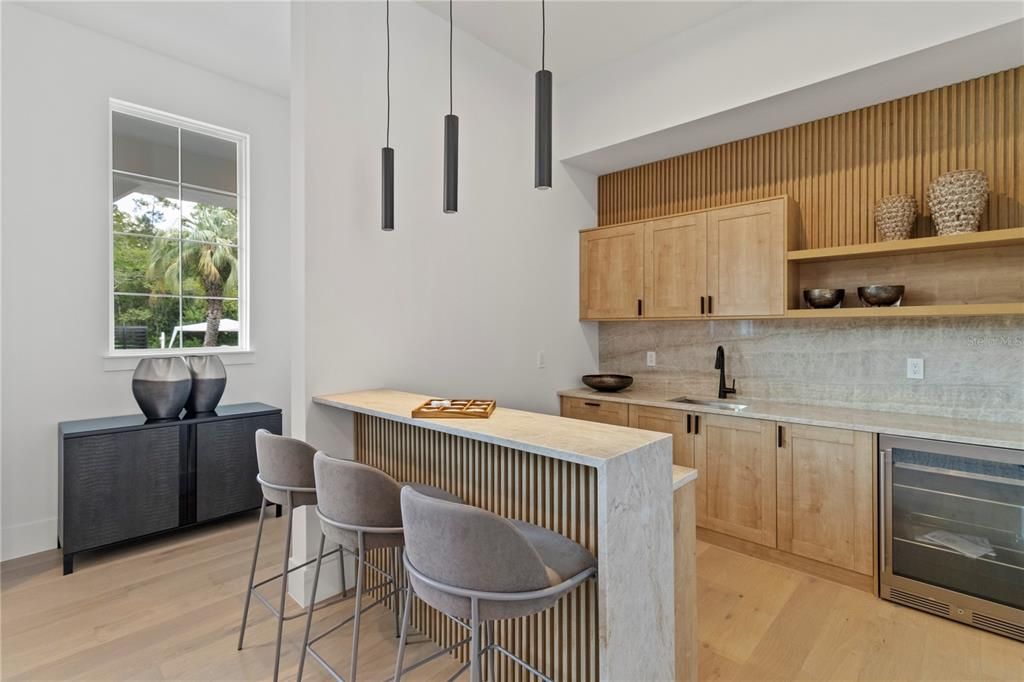 For Sale: $3,700,000 (6 beds, 6 baths, 6202 Square Feet)