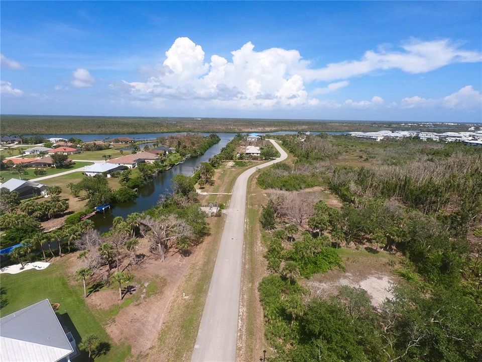 待售: $119,900 (0.43 acres)