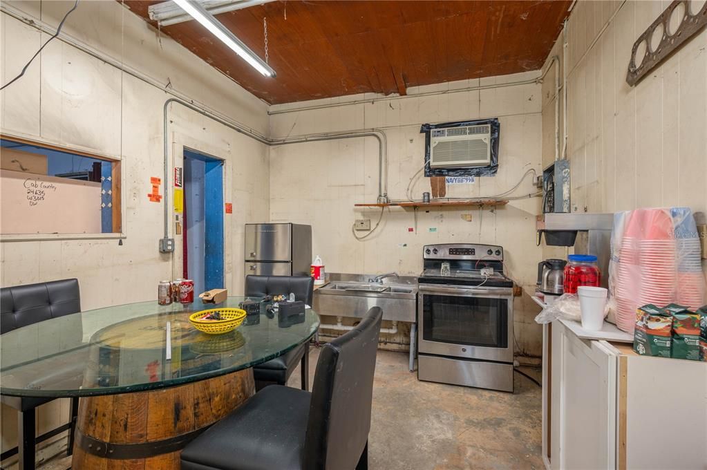 На продажу: $900,000 (0 спален, 0 ванн, 7350 Квадратных фут)