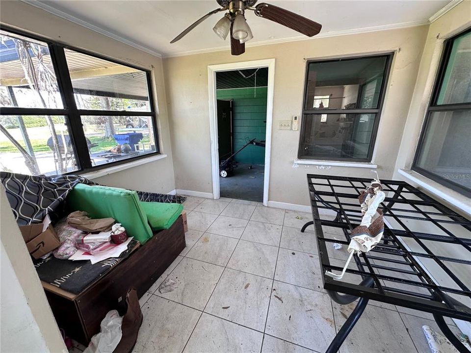 Active With Contract: $325,000 (3 beds, 2 baths, 1315 Square Feet)