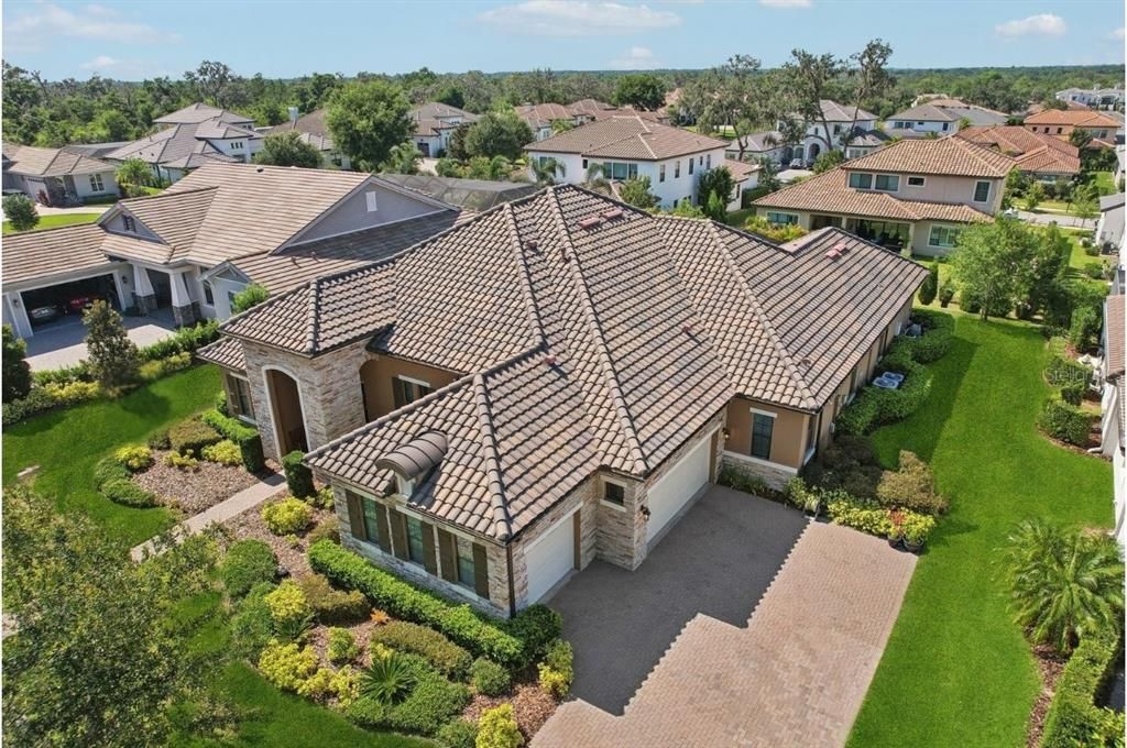 For Sale: $1,100,000 (4 beds, 3 baths, 3627 Square Feet)