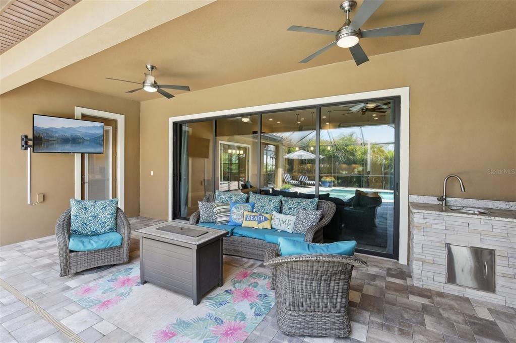 For Sale: $1,100,000 (4 beds, 3 baths, 3627 Square Feet)