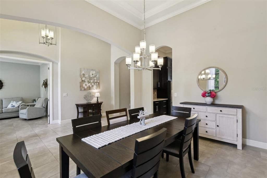 For Sale: $1,100,000 (4 beds, 3 baths, 3627 Square Feet)