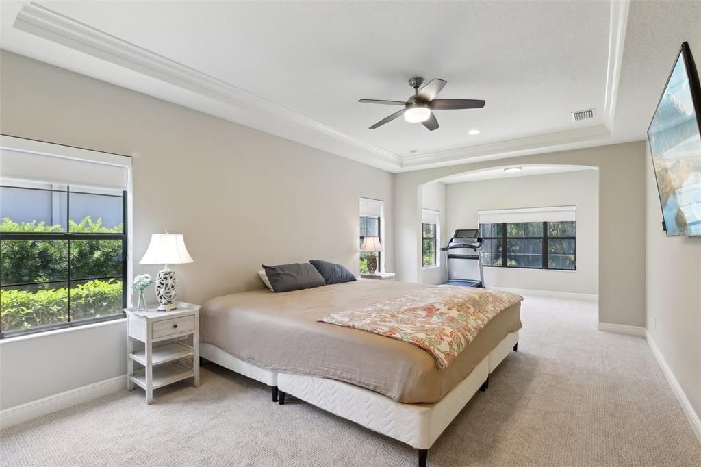 For Sale: $1,100,000 (4 beds, 3 baths, 3627 Square Feet)