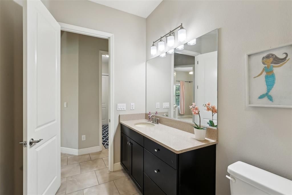 For Sale: $1,100,000 (4 beds, 3 baths, 3627 Square Feet)