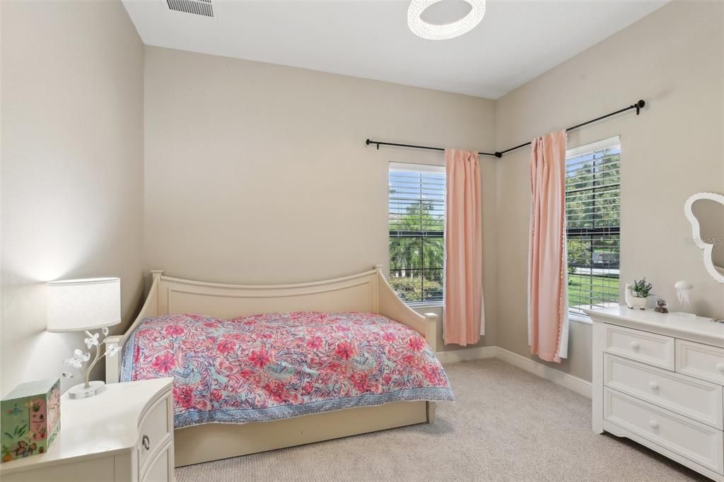 For Sale: $1,100,000 (4 beds, 3 baths, 3627 Square Feet)