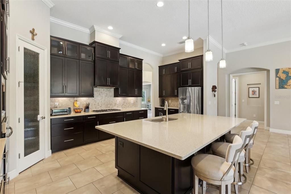 For Sale: $1,100,000 (4 beds, 3 baths, 3627 Square Feet)