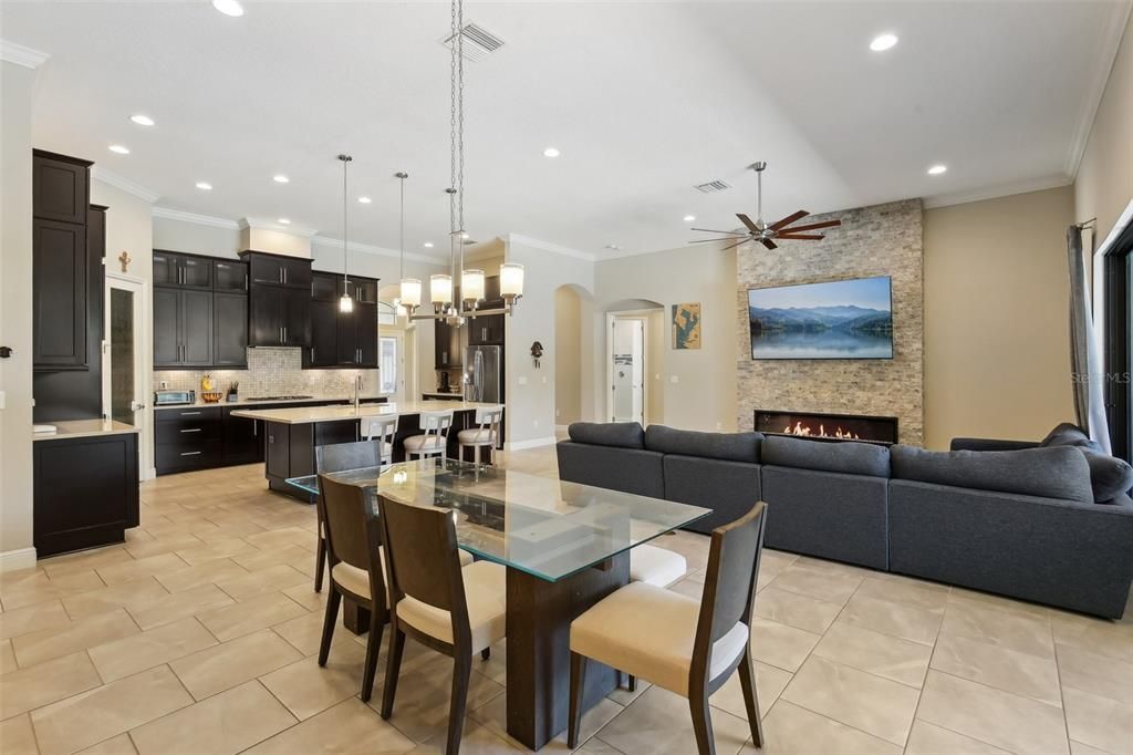 For Sale: $1,100,000 (4 beds, 3 baths, 3627 Square Feet)