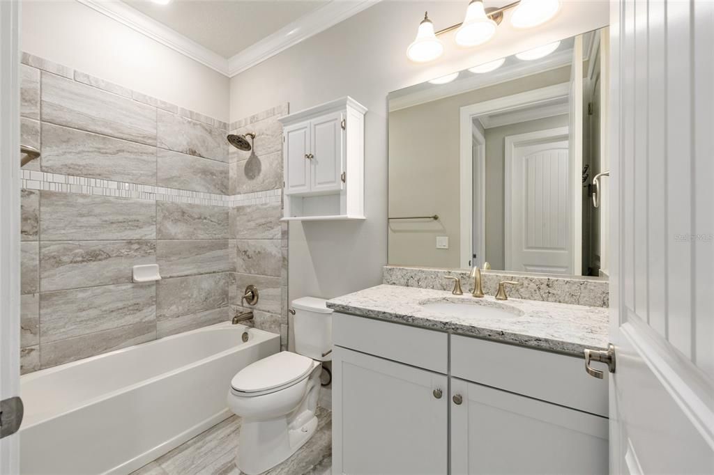 Active With Contract: $534,900 (3 beds, 3 baths, 2501 Square Feet)