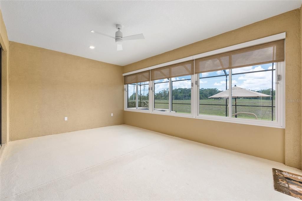 Active With Contract: $534,900 (3 beds, 3 baths, 2501 Square Feet)