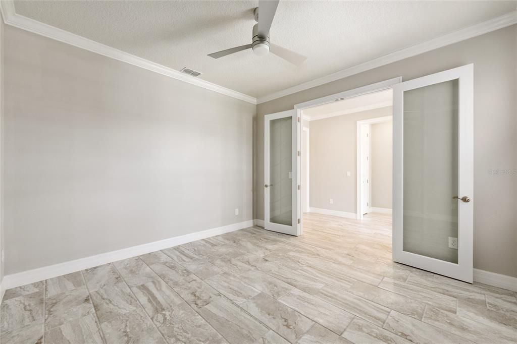 Active With Contract: $534,900 (3 beds, 3 baths, 2501 Square Feet)