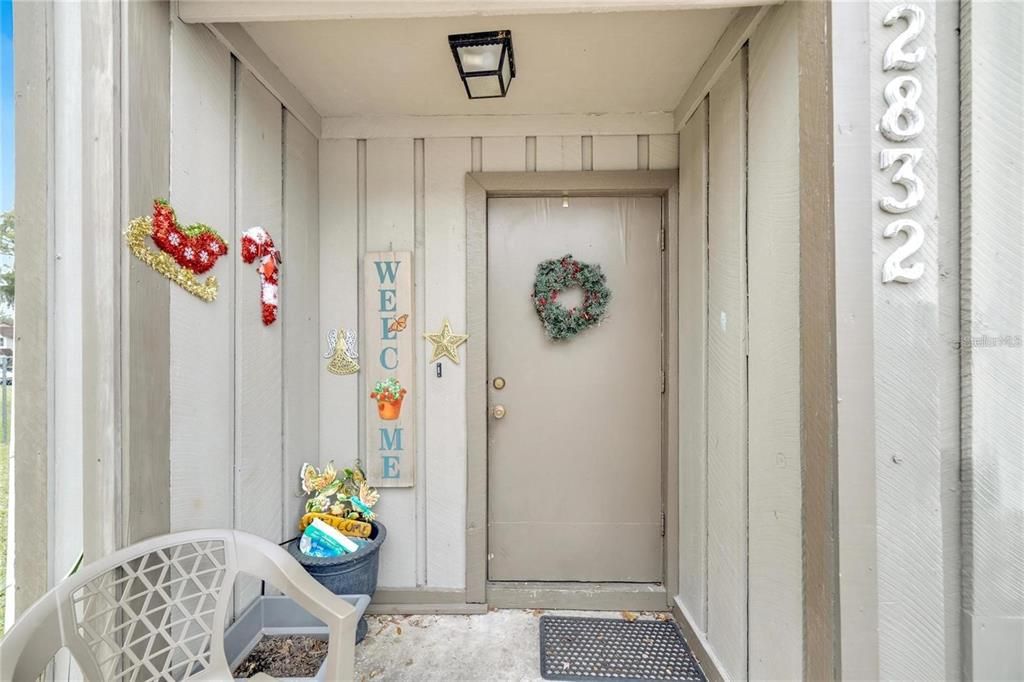 Active With Contract: $575,000 (10 beds, 8 baths, 5514 Square Feet)