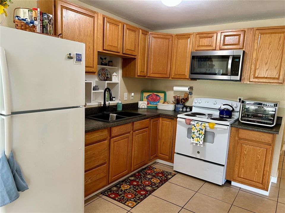 En Venta: $247,000 (3 camas, 2 baños, 1416 Pies cuadrados)