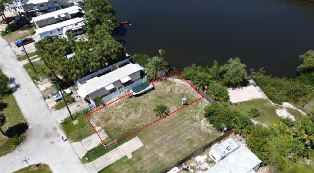 En Venta: $42,000 (0.08 acres)