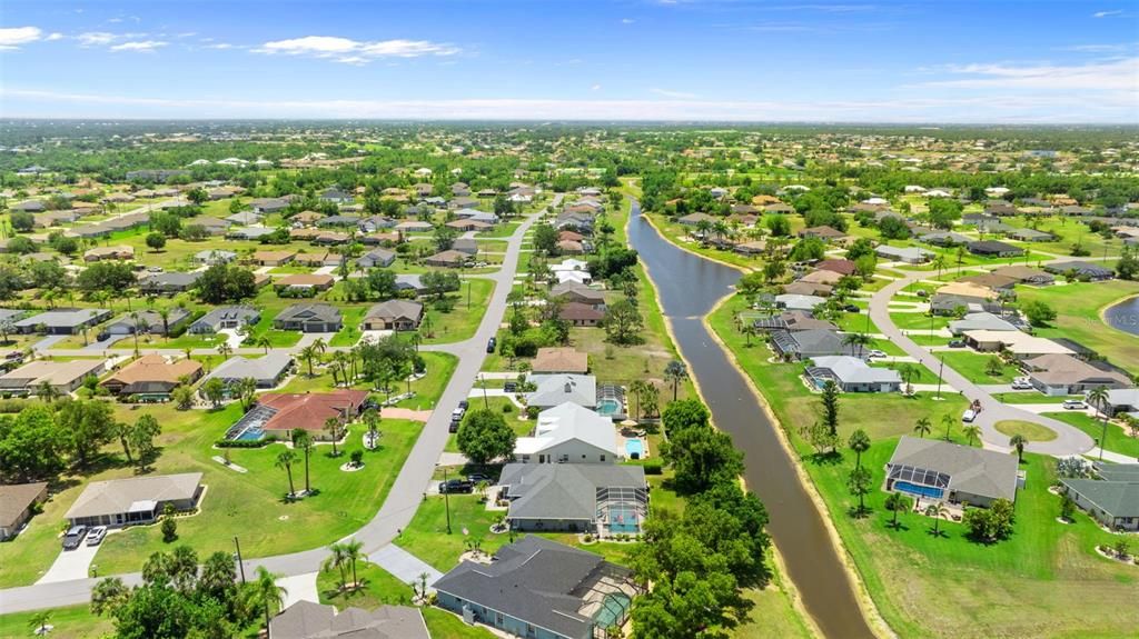 На продажу: $450,000 (3 спален, 2 ванн, 2033 Квадратных фут)