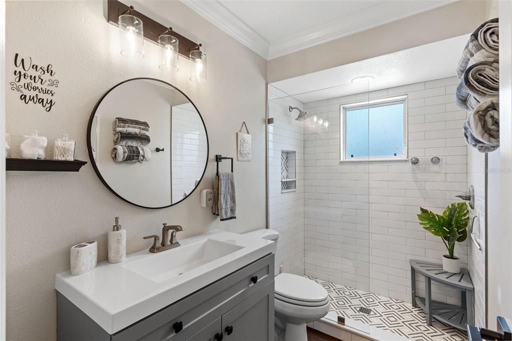 На продажу: $450,000 (3 спален, 2 ванн, 2033 Квадратных фут)