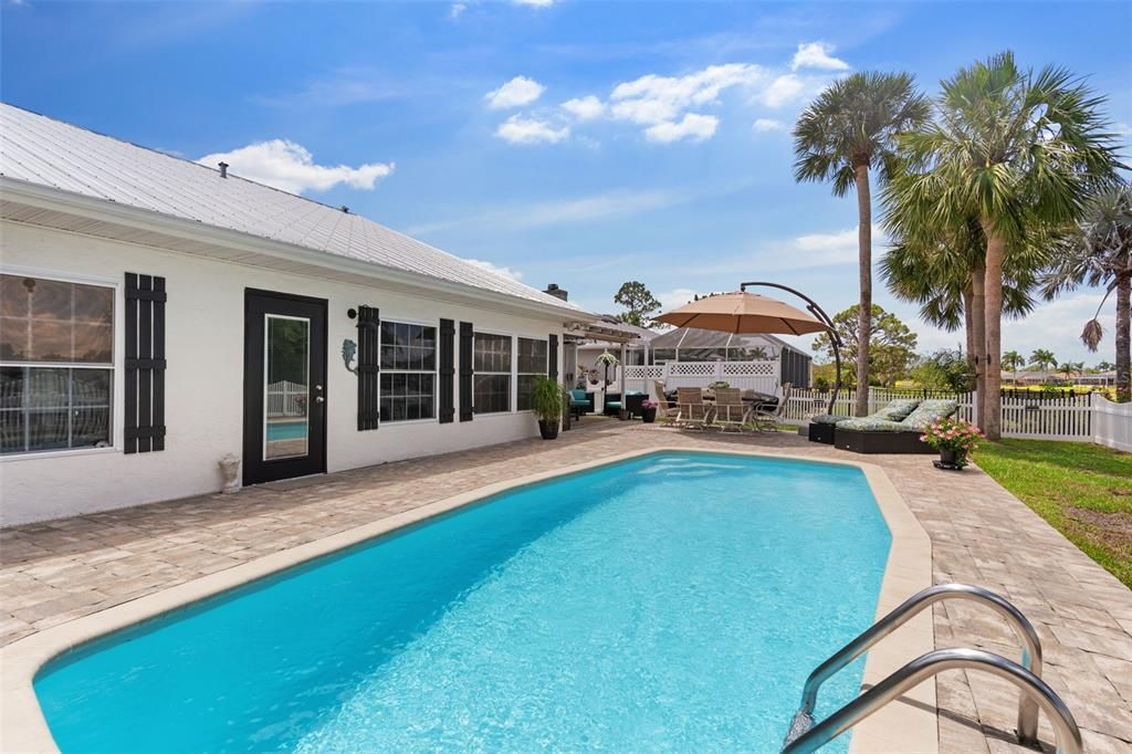 На продажу: $450,000 (3 спален, 2 ванн, 2033 Квадратных фут)