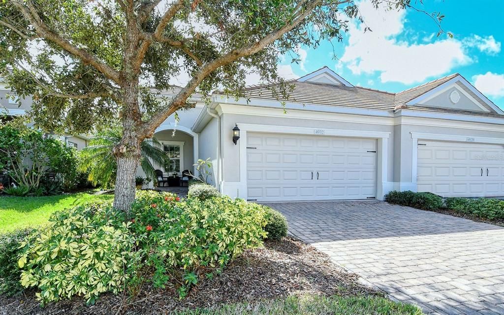 Recently Rented: $2,075 (2 beds, 2 baths, 1525 Square Feet)