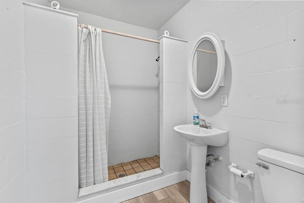 For Sale: $399,900 (0 beds, 0 baths, 1500 Square Feet)