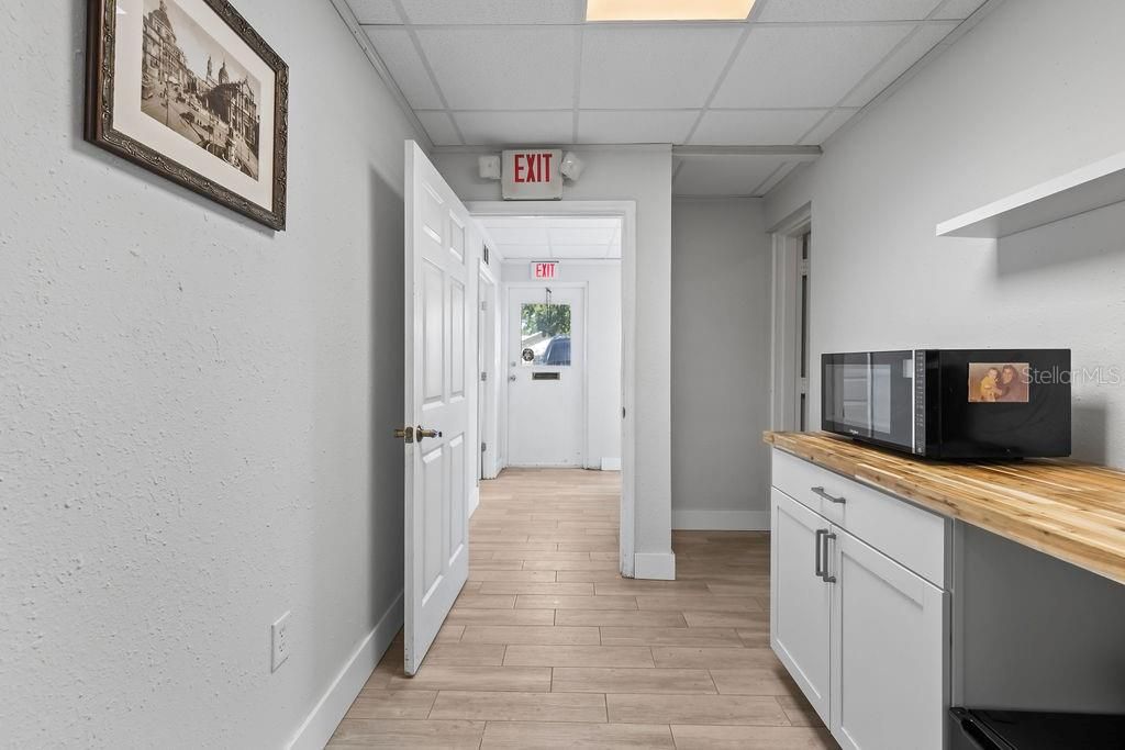 For Sale: $399,900 (0 beds, 0 baths, 1500 Square Feet)