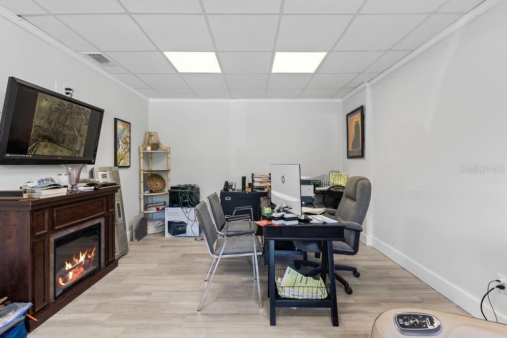 For Sale: $399,900 (0 beds, 0 baths, 1500 Square Feet)