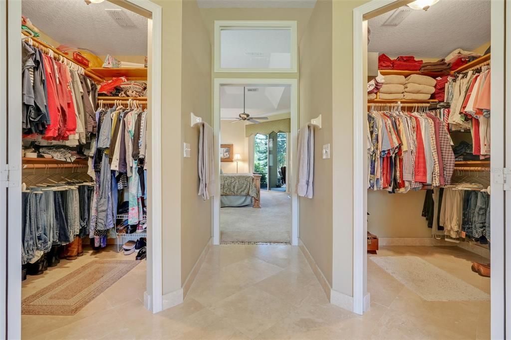 Activo con contrato: $930,000 (4 camas, 3 baños, 3178 Pies cuadrados)