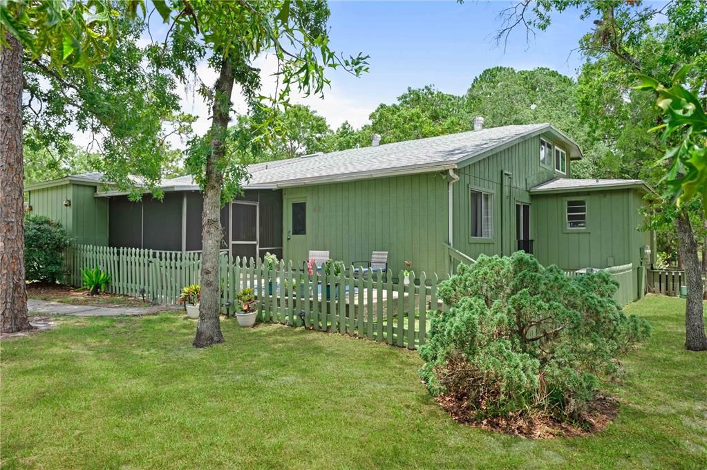 待售: $229,000 (2 贝兹, 2 浴室, 1309 平方英尺)