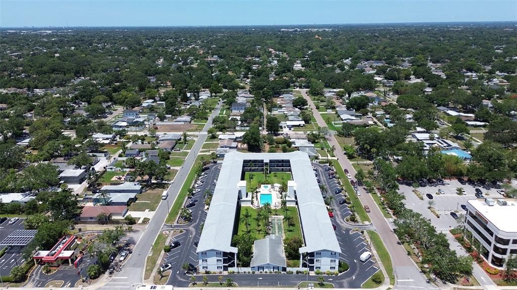 Под контрактом: $149,900 (1 спален, 1 ванн, 640 Квадратных фут)