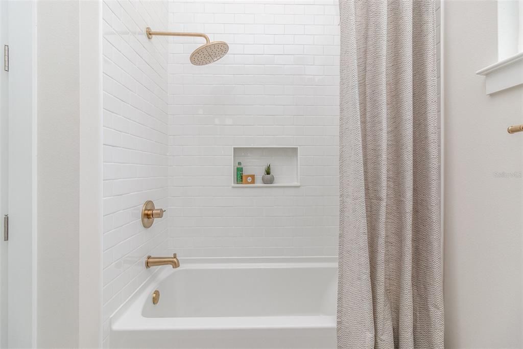 На продажу: $1,119,000 (4 спален, 3 ванн, 2800 Квадратных фут)