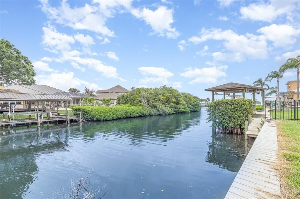 На продажу: $1,119,000 (4 спален, 3 ванн, 2800 Квадратных фут)