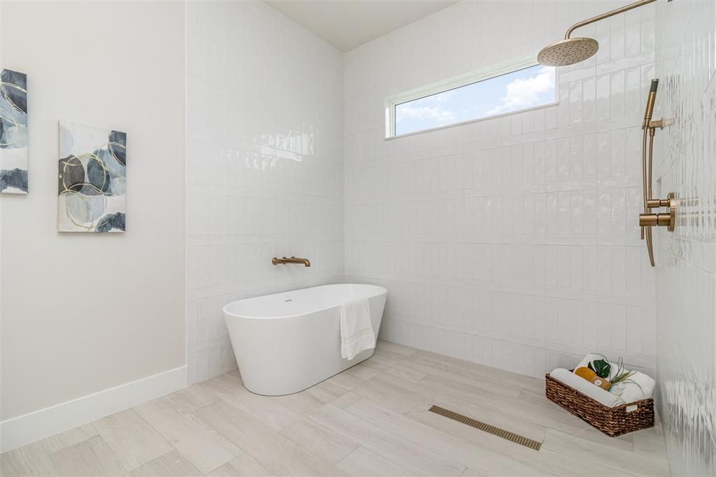 На продажу: $1,119,000 (4 спален, 3 ванн, 2800 Квадратных фут)