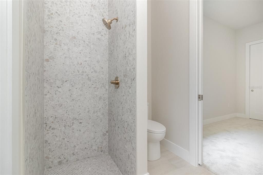 На продажу: $1,119,000 (4 спален, 3 ванн, 2800 Квадратных фут)