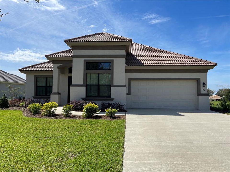 Recently Rented: $3,300 (3 beds, 3 baths, 2865 Square Feet)