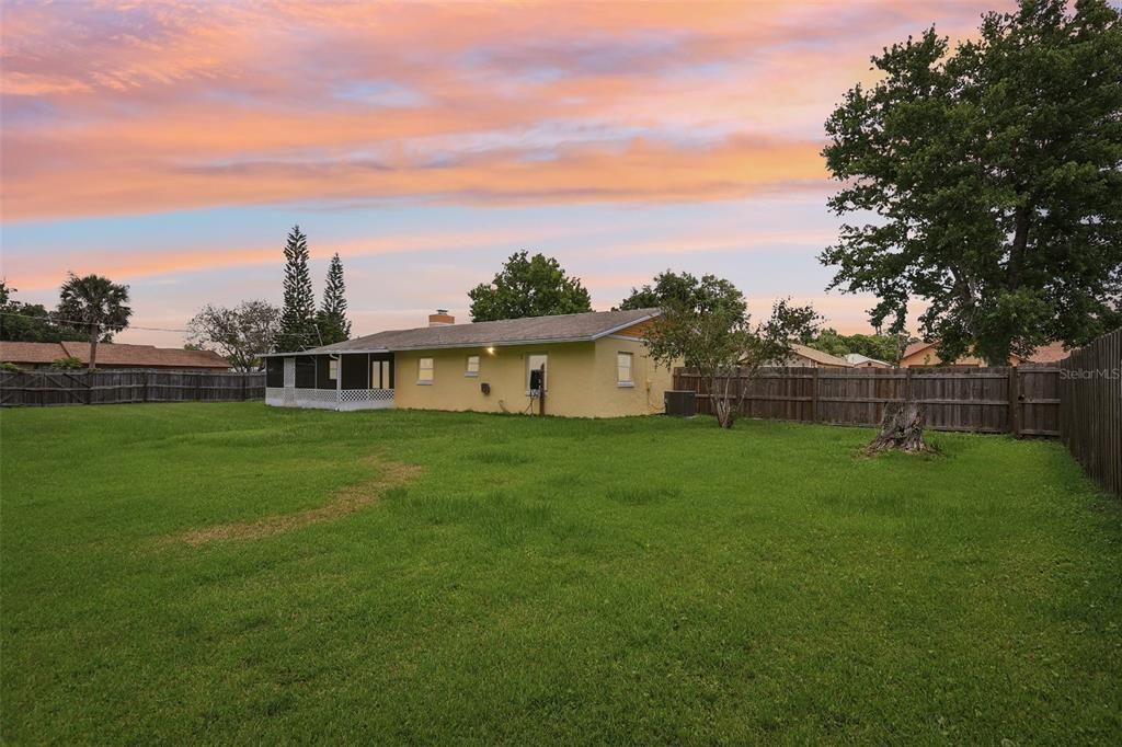 For Sale: $270,000 (3 beds, 1 baths, 1656 Square Feet)