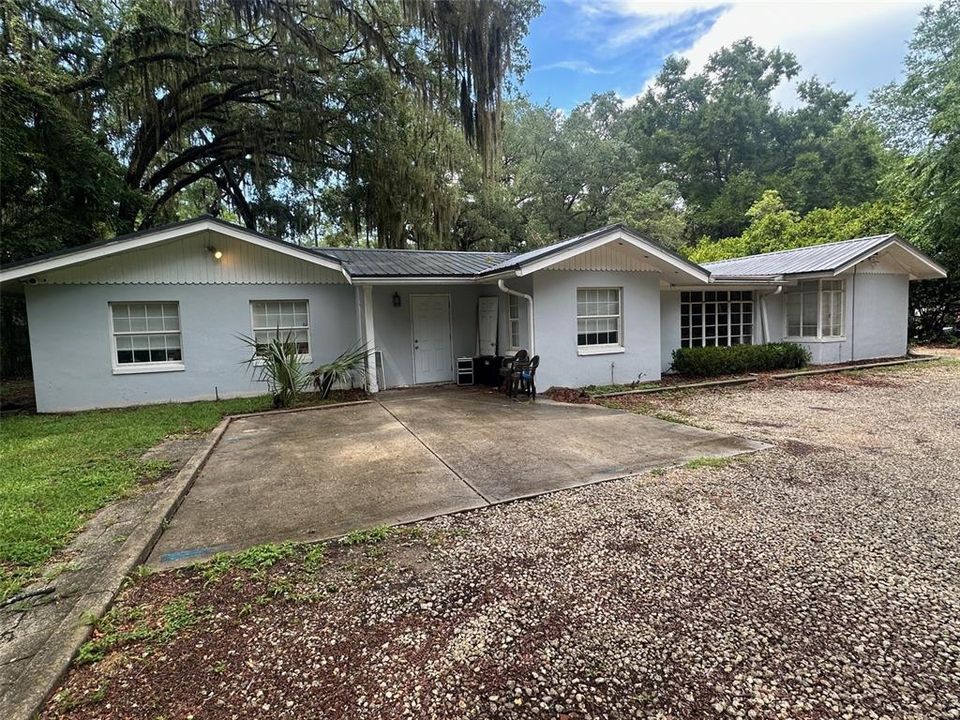 Recently Sold: $330,000 (0 beds, 0 baths, 2104 Square Feet)