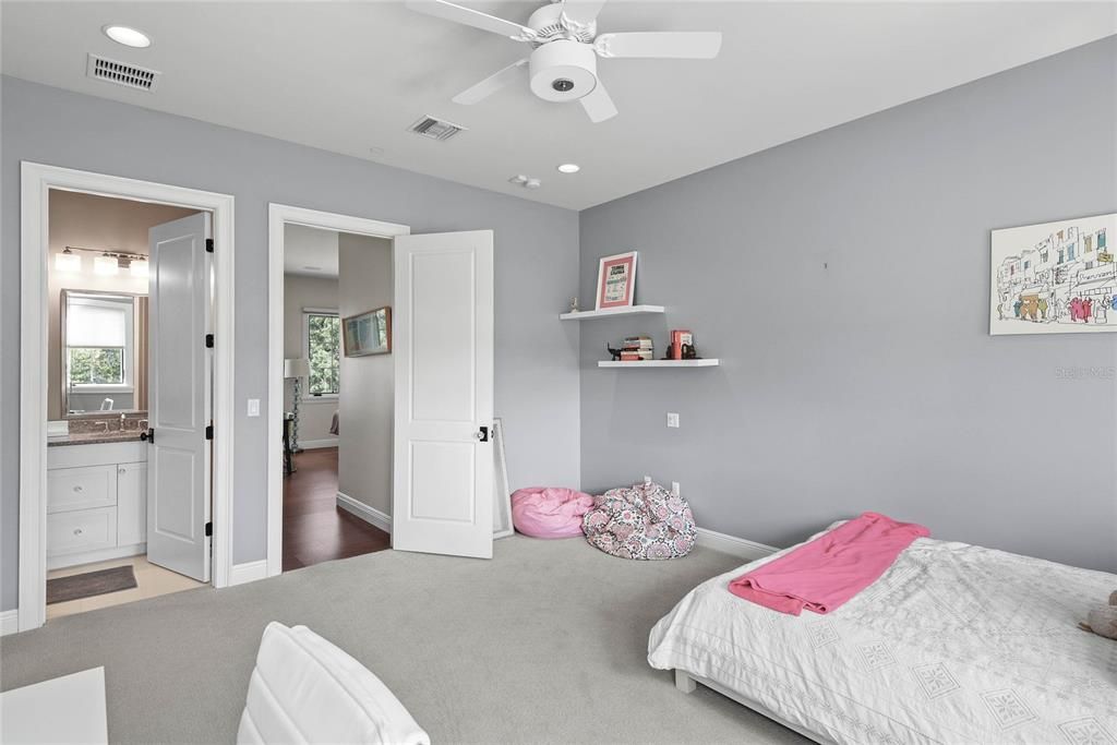 En Venta: $8,500,000 (5 camas, 6 baños, 6502 Pies cuadrados)