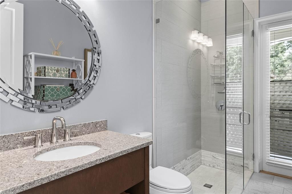 En Venta: $8,500,000 (5 camas, 6 baños, 6502 Pies cuadrados)