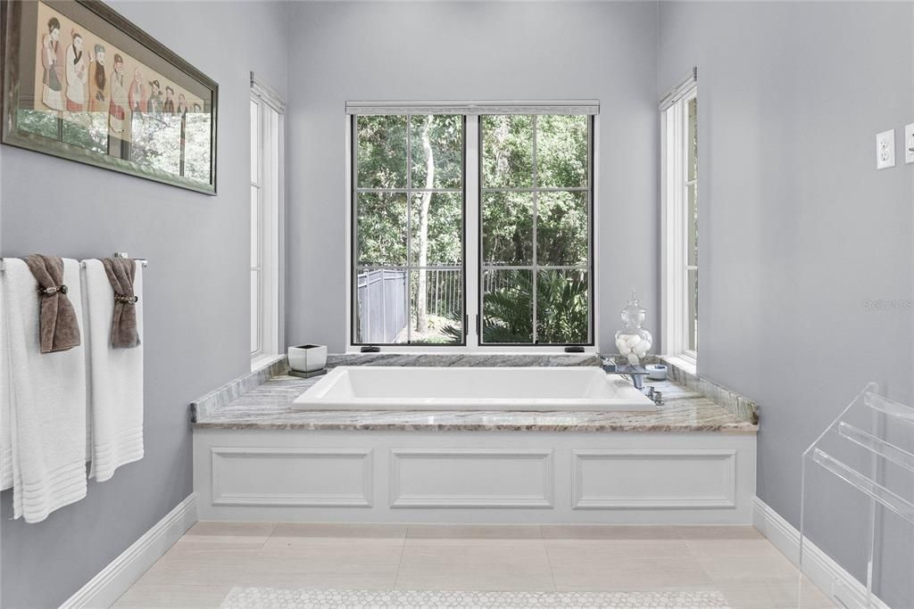 En Venta: $8,500,000 (5 camas, 6 baños, 6502 Pies cuadrados)